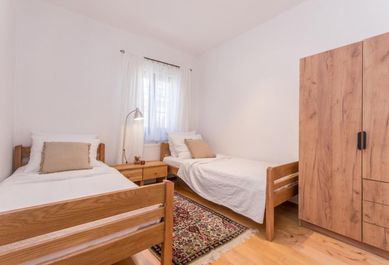 Mustel Travel Apartments Sveti Petar  Exterior photo